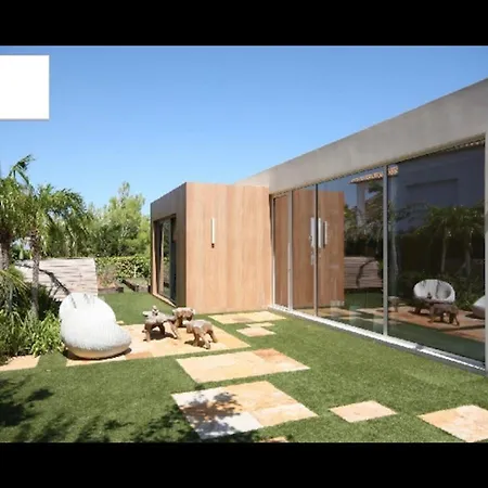 Infinity Denia