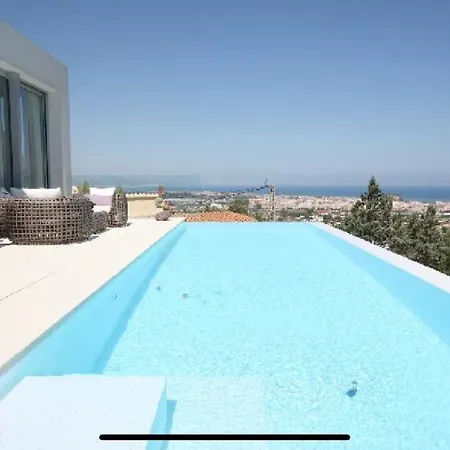 Infinity Villa *